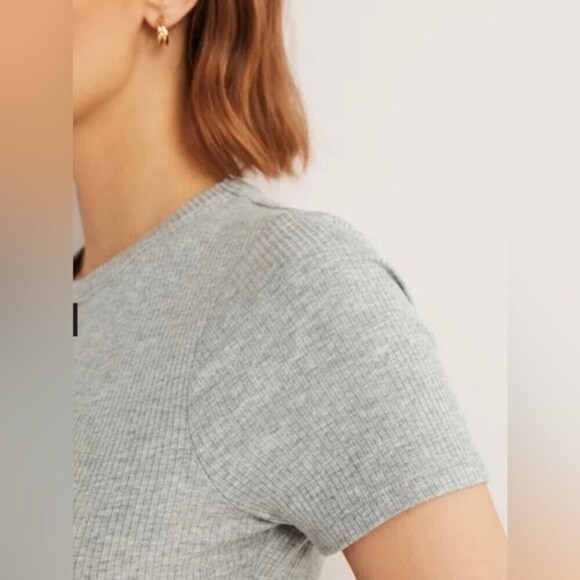 STREETWEAR SOCIETY Basic solid form Fitted Tee, gray silver. - Picture 3 of 5